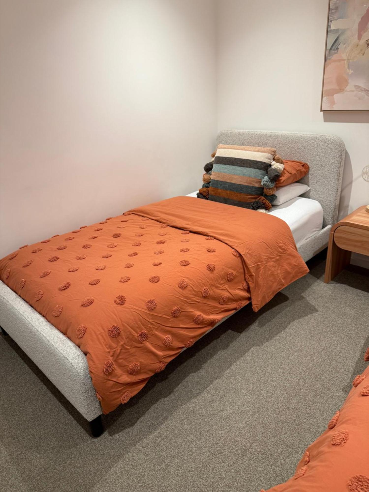 Lonsdale St Luxury Cbd Family Apartment With Free Parking Melbourne Exterior photo